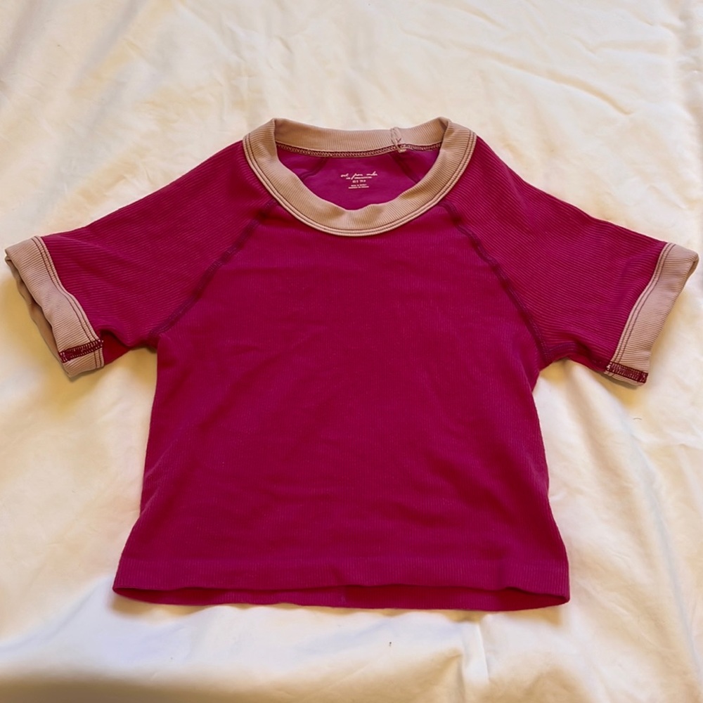 UO (urban outfitters) out from under: on my way again seamless tee: size XS/S